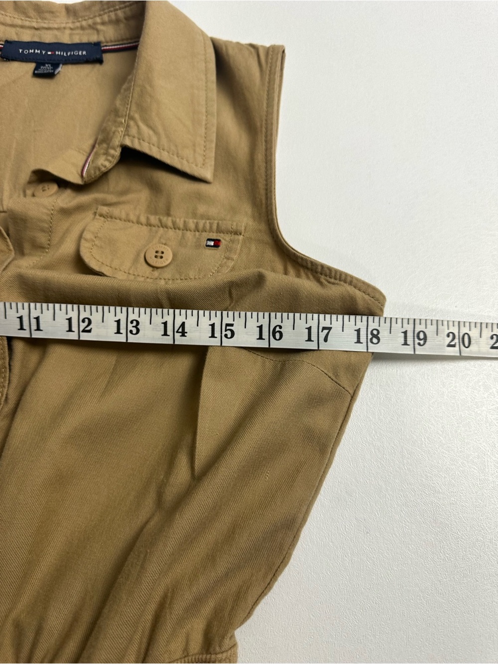Tommy Hilfiger women’s XS Sleeveless Tie-Waist Shirt Dress in Camel - Picture 6 of 13